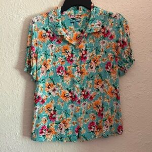 Louie Lucie XL floral print blouse